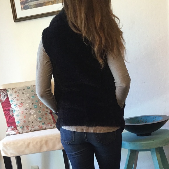 Anthropologie NVLT navy Faux Fur Vest - Picture 4 of 5